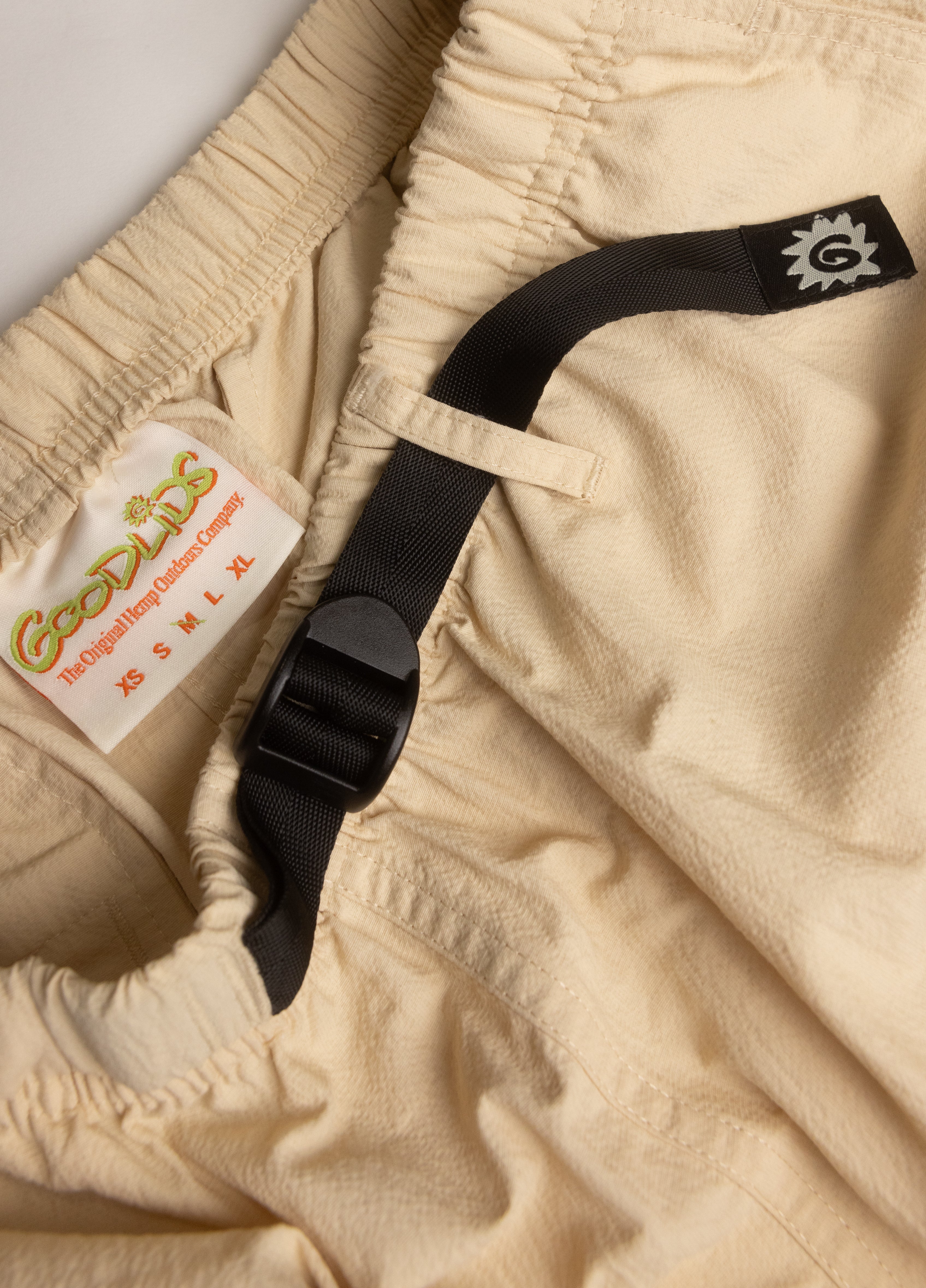 Scroggin Short - Cream
